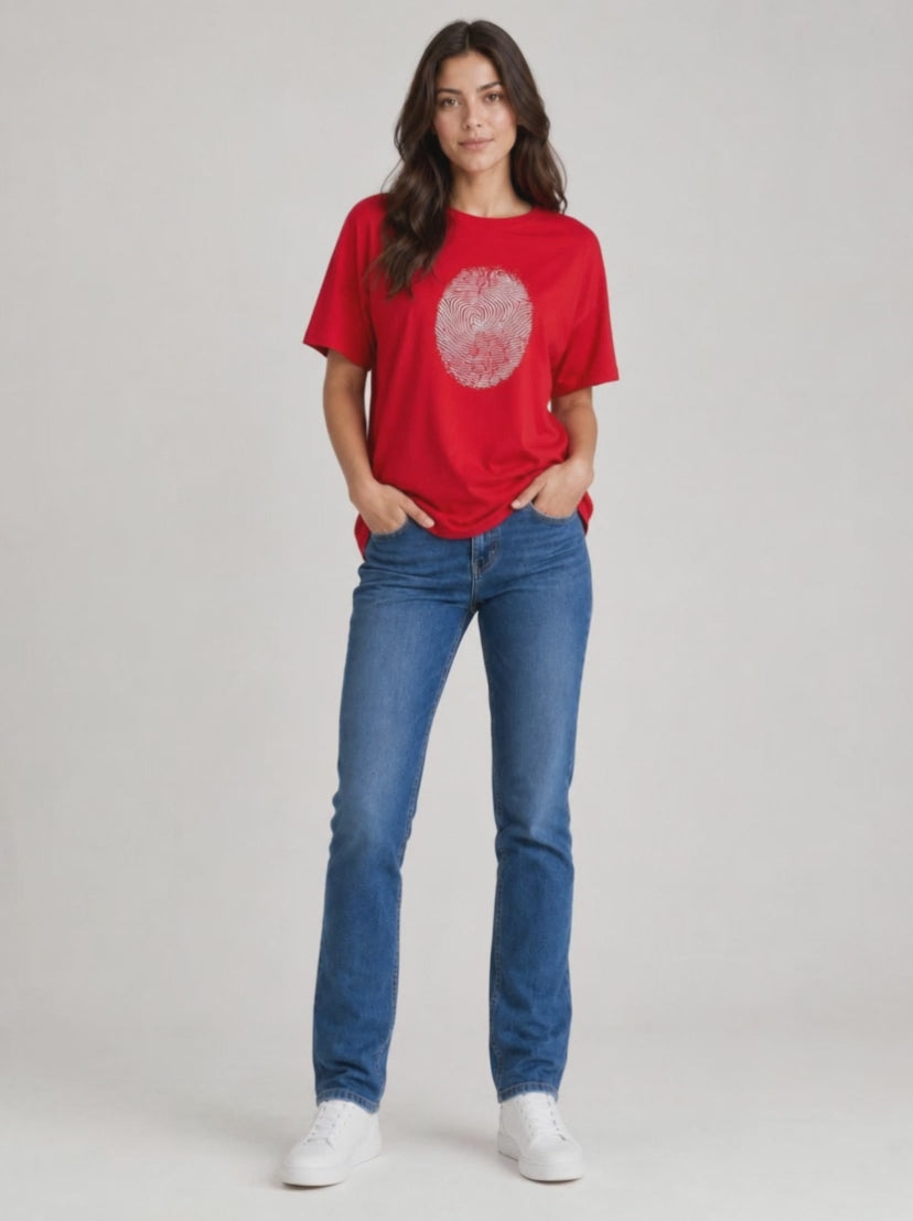T-Shirt With Fingerprint Graphic - Red Video