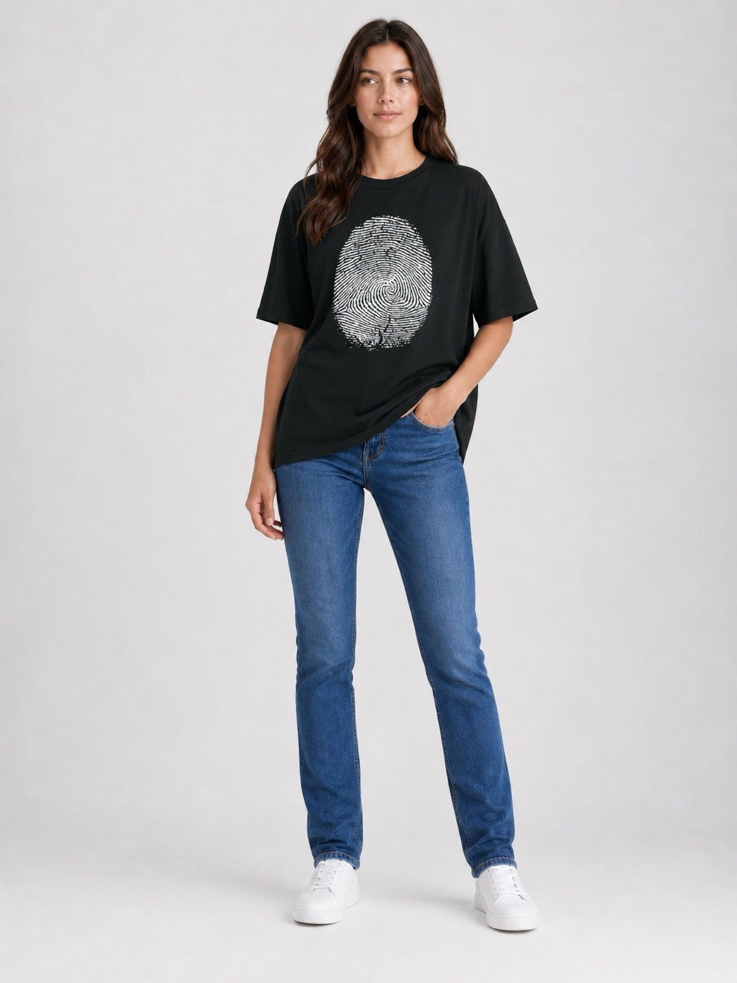 T-Shirt With Fingerprint Graphic - Black